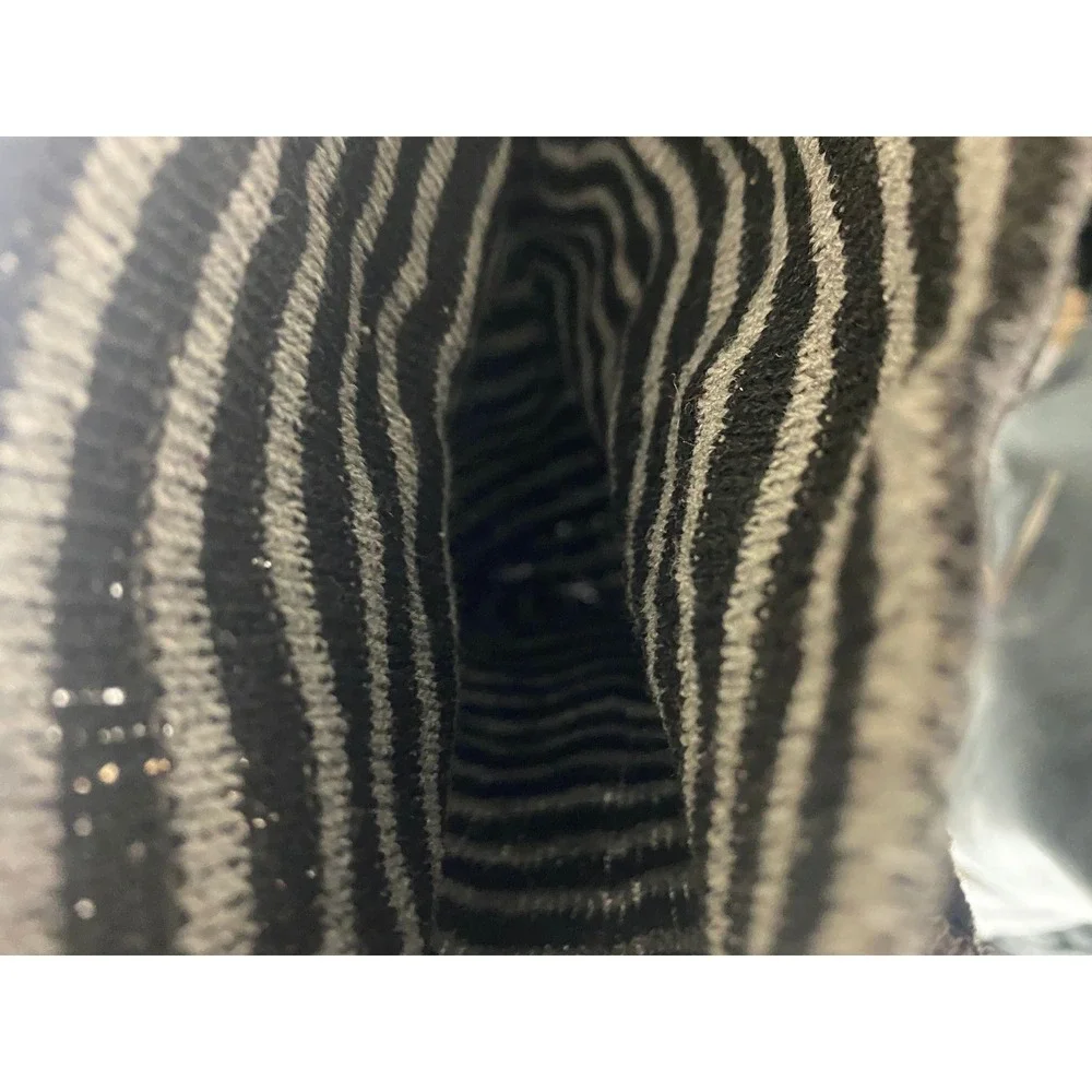 Black‎ and White Striped Knit Fabric Material Textile Roll
